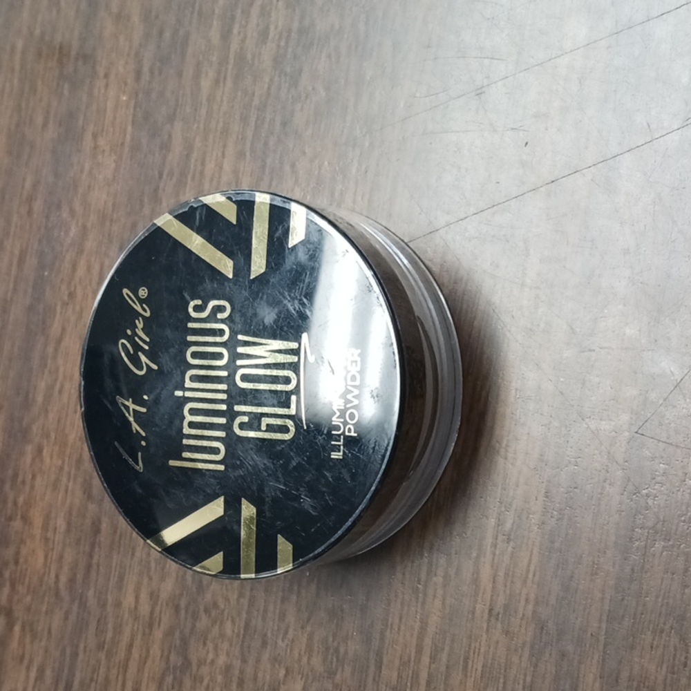 luminous Glow, ILLUMINATING POWDER